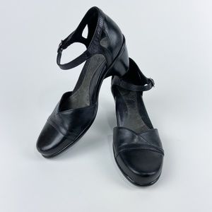 Dansko Black Heels Women’s Size 6.5